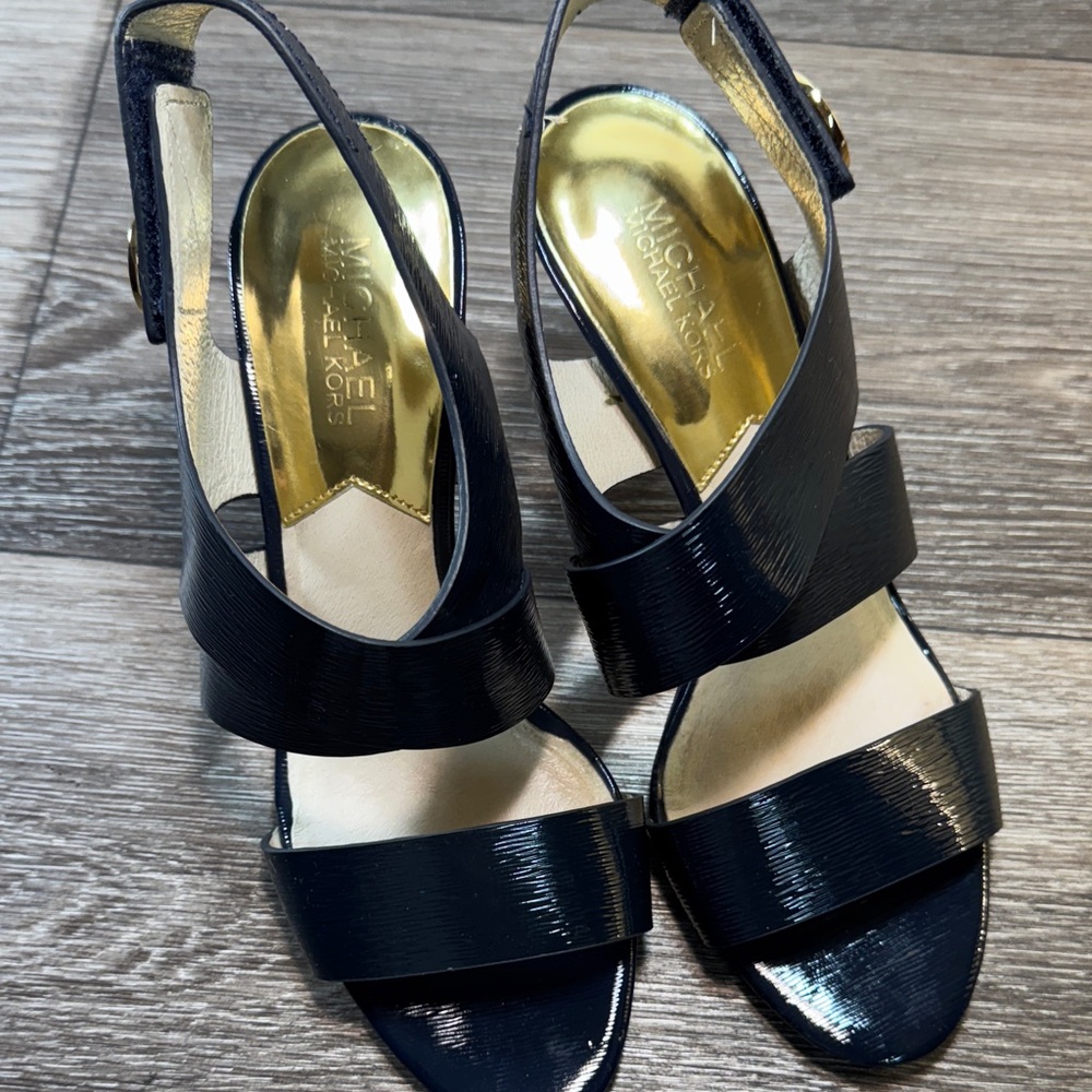 Michael kors navy blue Women's Sandals size 7.5 (s141) - Picture 4 of 10